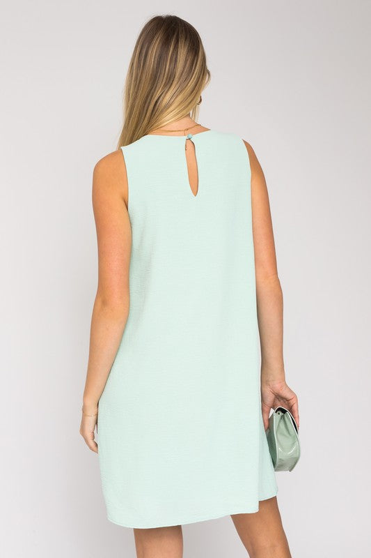 Gilli Sleeveless V-Neck Dress