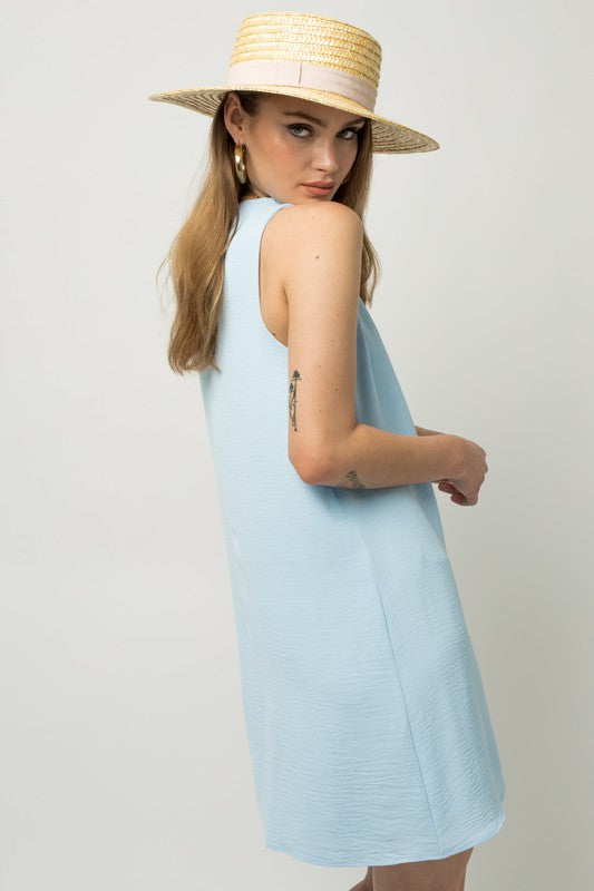 Gilli Sleeveless V-Neck Dress