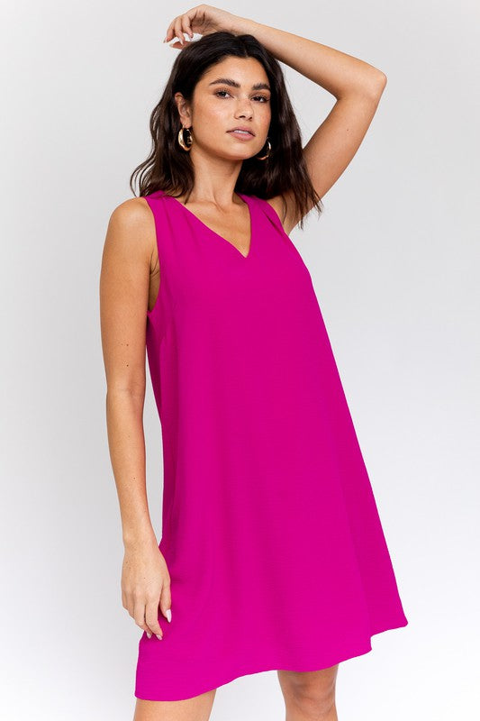 Gilli Sleeveless V-Neck Dress