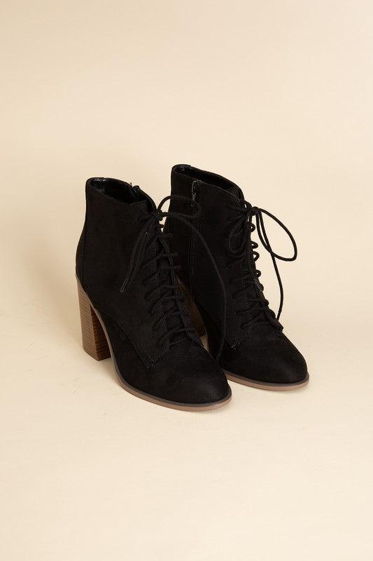 Fortune Dynamic Kidman Lace Up Boots