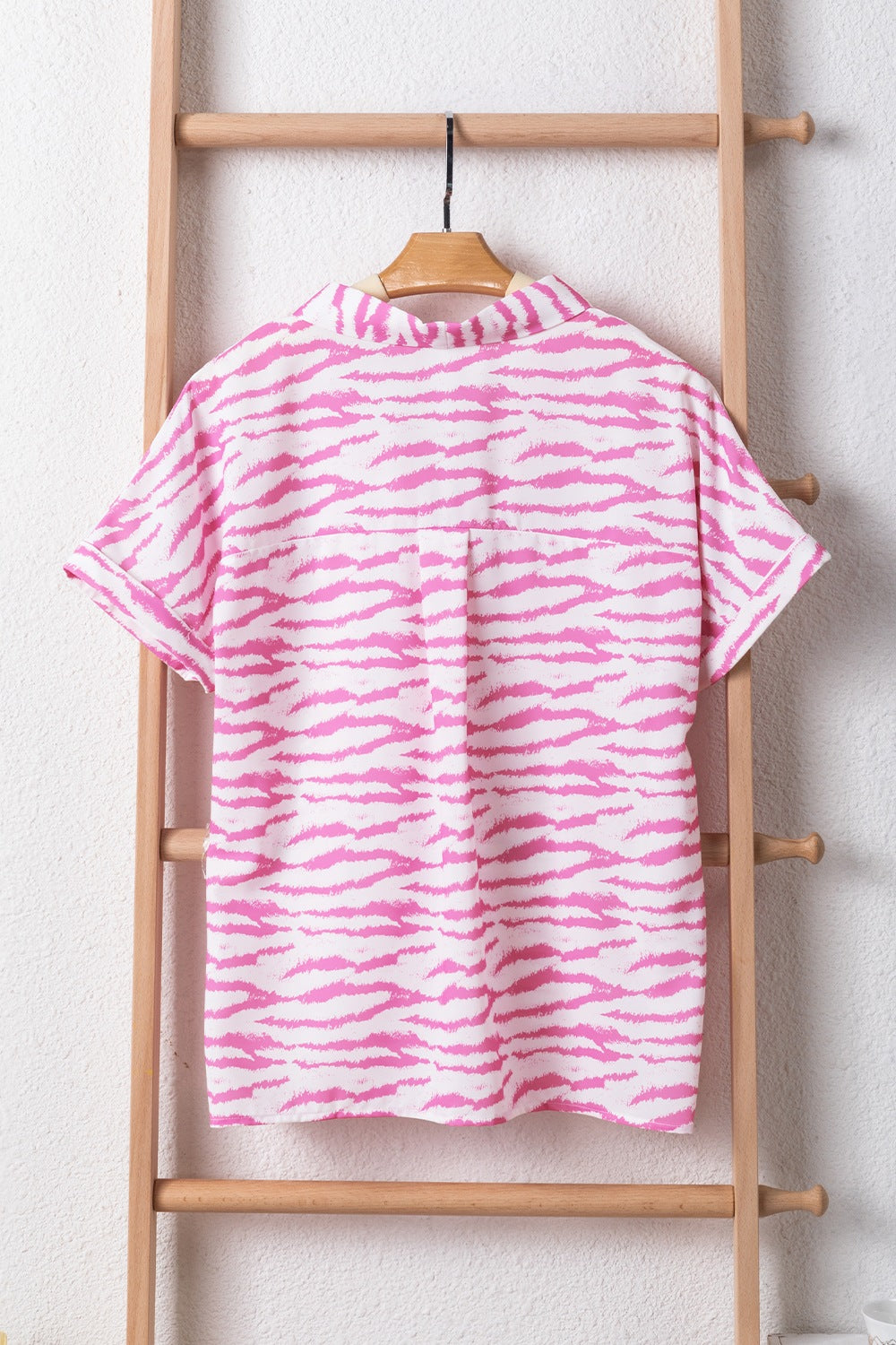 Zebra V-Neck Short Sleeve Top