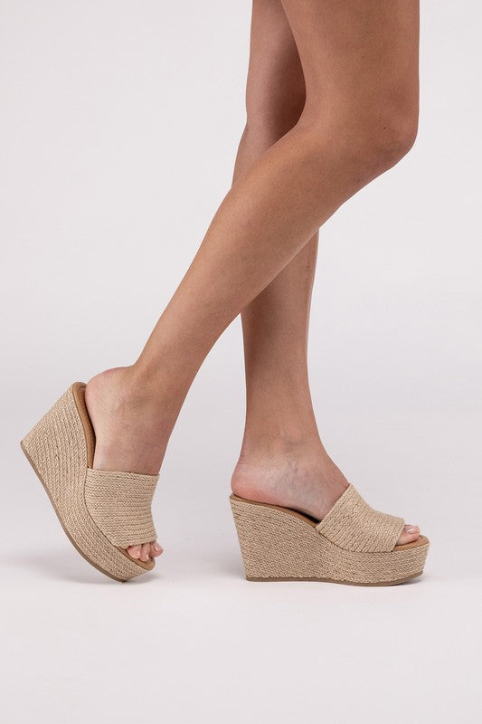 Fortune Dynamic Bounty-S Wedge Platform Heels