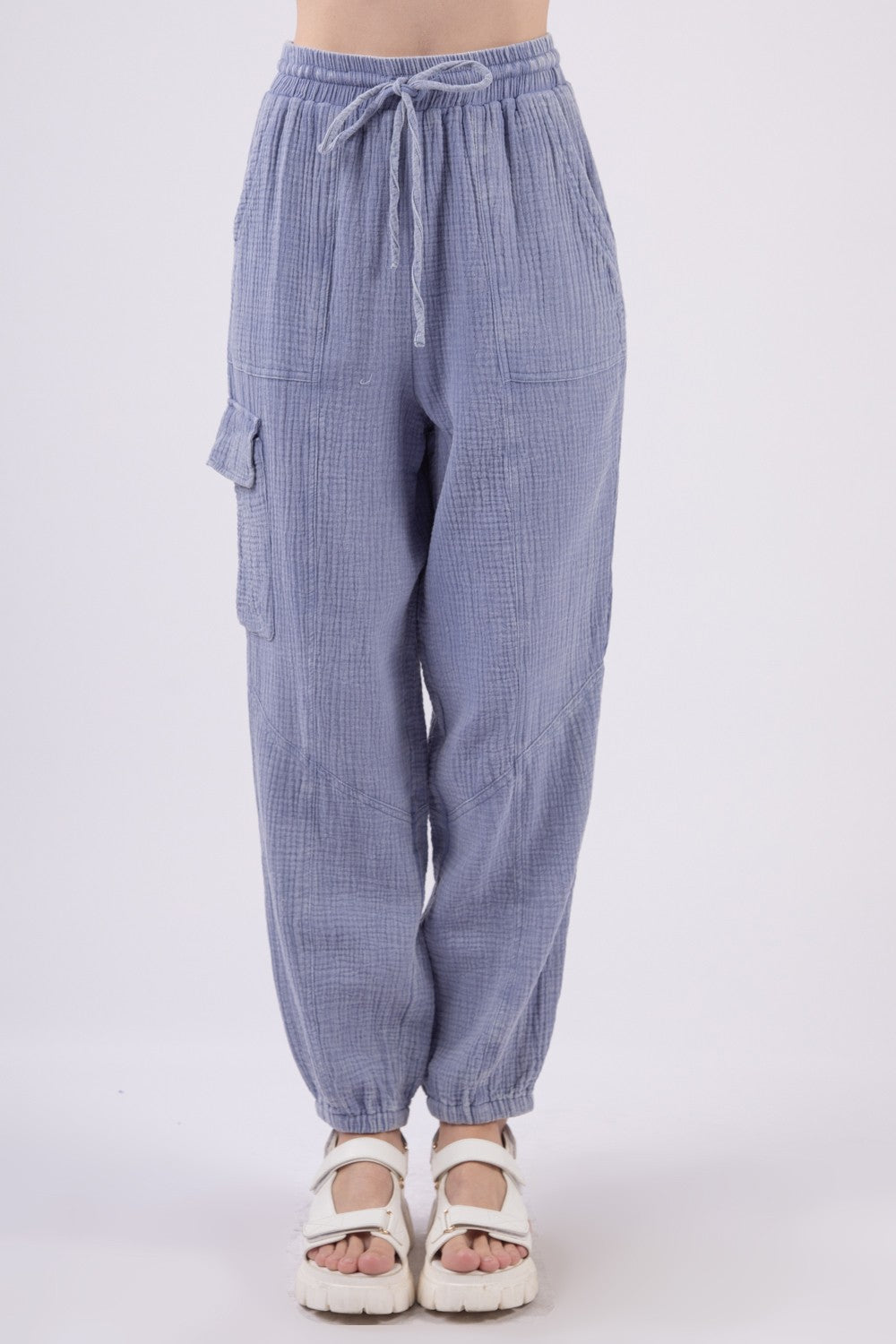 VERY J Washed Woven Crinkle Gauze Drawstring Joggers Pants