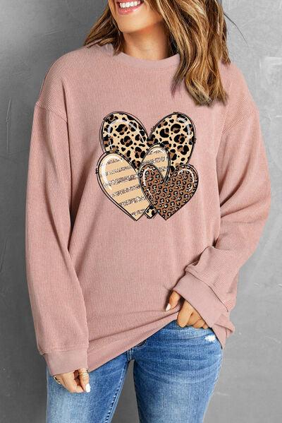 Heart Ribbed Round Neck Sweatshirt - Sweatshirt