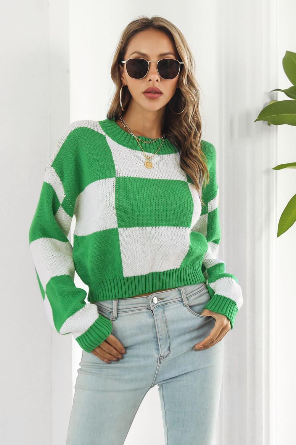 Color Block Round Neck Cropped Sweater - Sweater