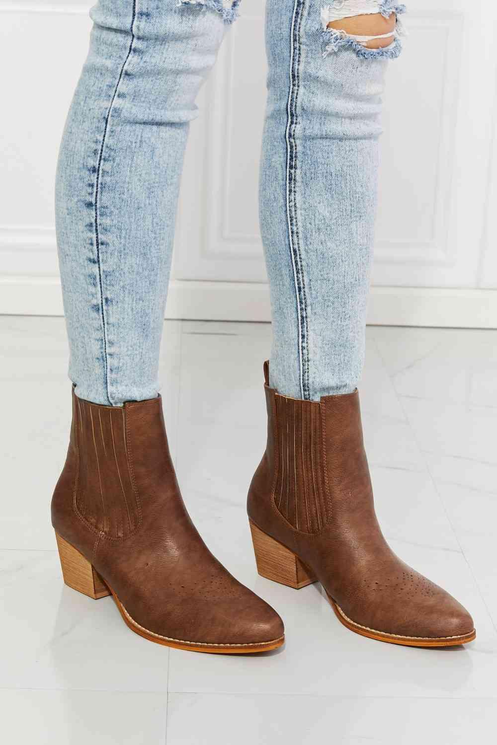 MMShoes Love the Journey Stacked Heel Chelsea Boot in Chestnut - Boots