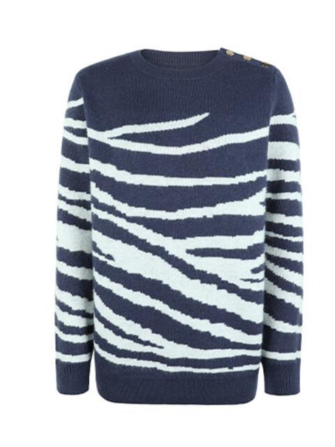 Zebra Round Neck Buttoned Sweater - Sweater