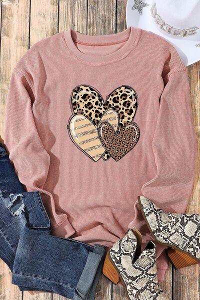 Heart Ribbed Round Neck Sweatshirt - Sweatshirt