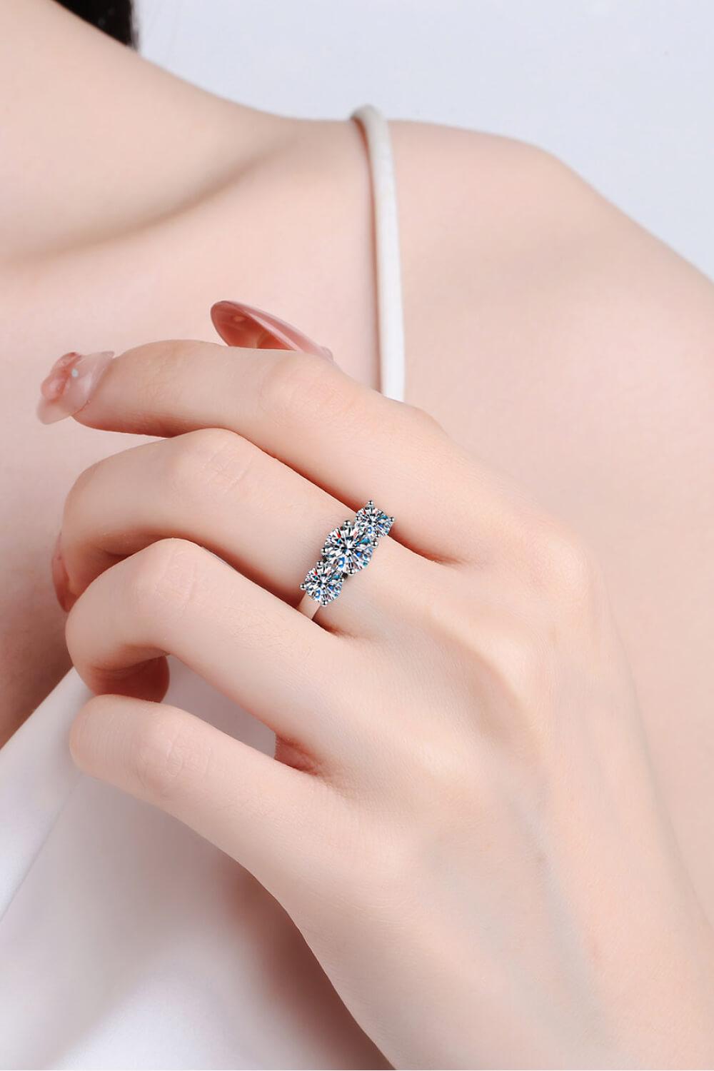 Stylish 925 Sterling Silver Moissanite Ring - Ring