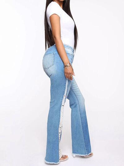 Distressed Raw Hem Bootcut High Rise Jeans - Jeans