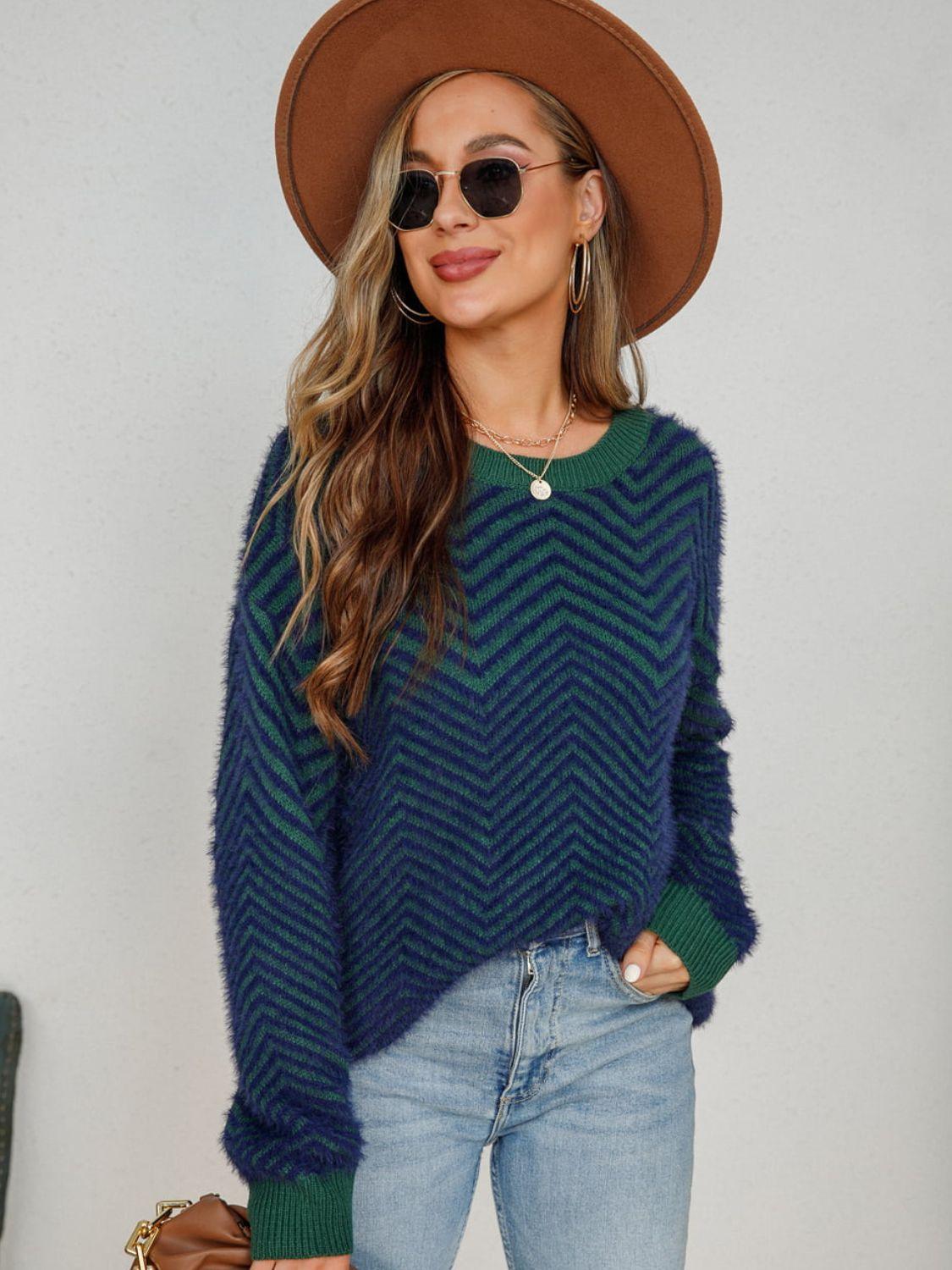 Plush Chevron Round Neck Sweater - Sweater