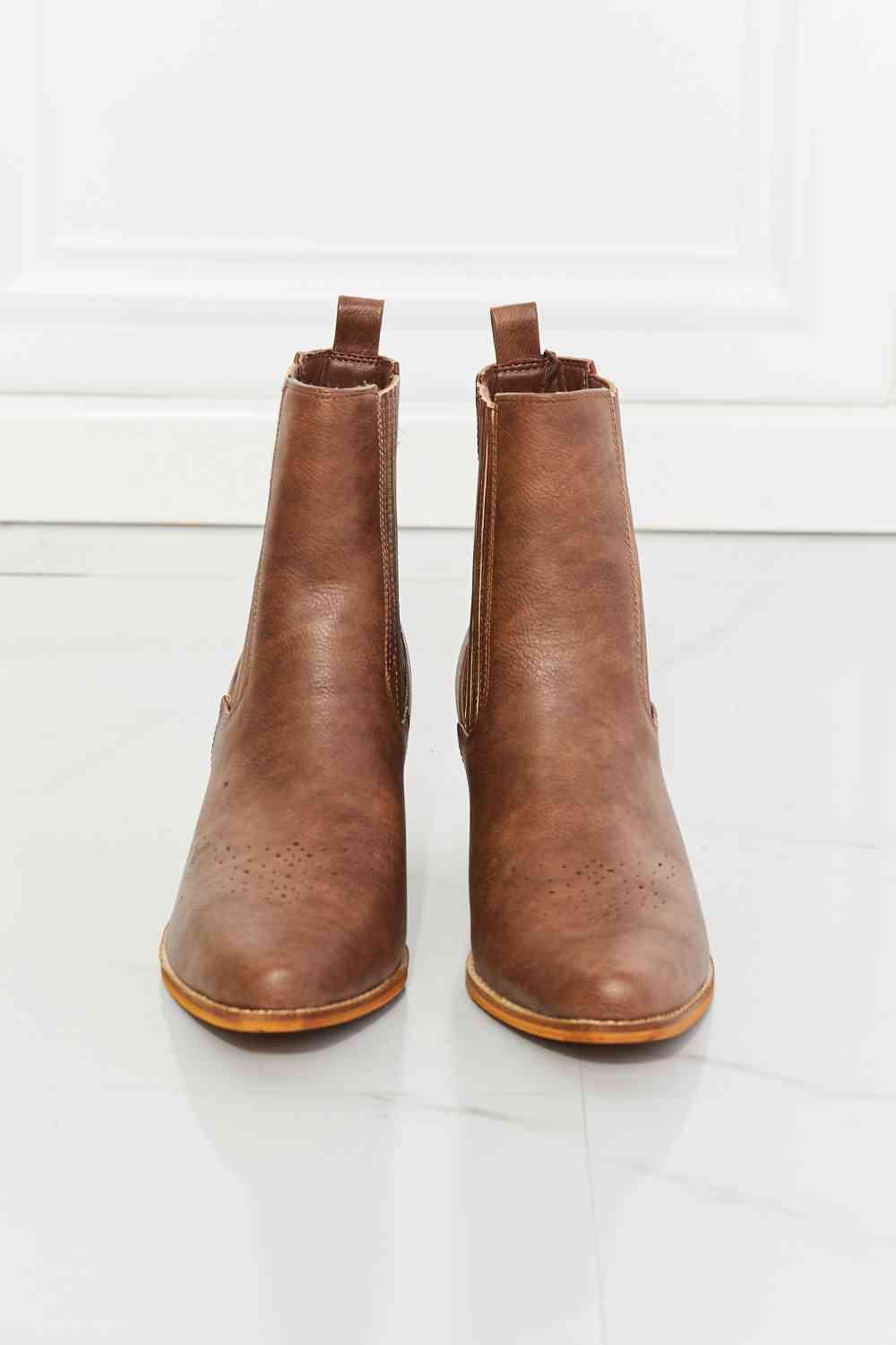 MMShoes Love the Journey Stacked Heel Chelsea Boot in Chestnut - Boots