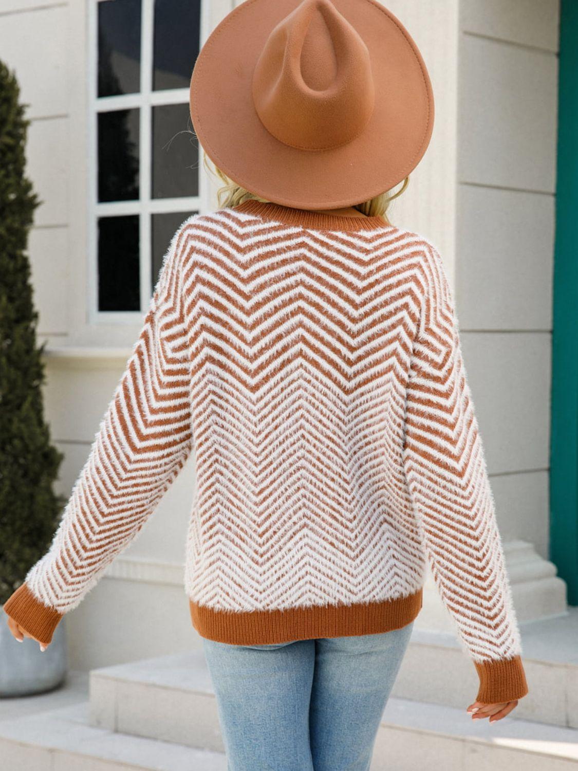 Plush Chevron Round Neck Sweater - Sweater