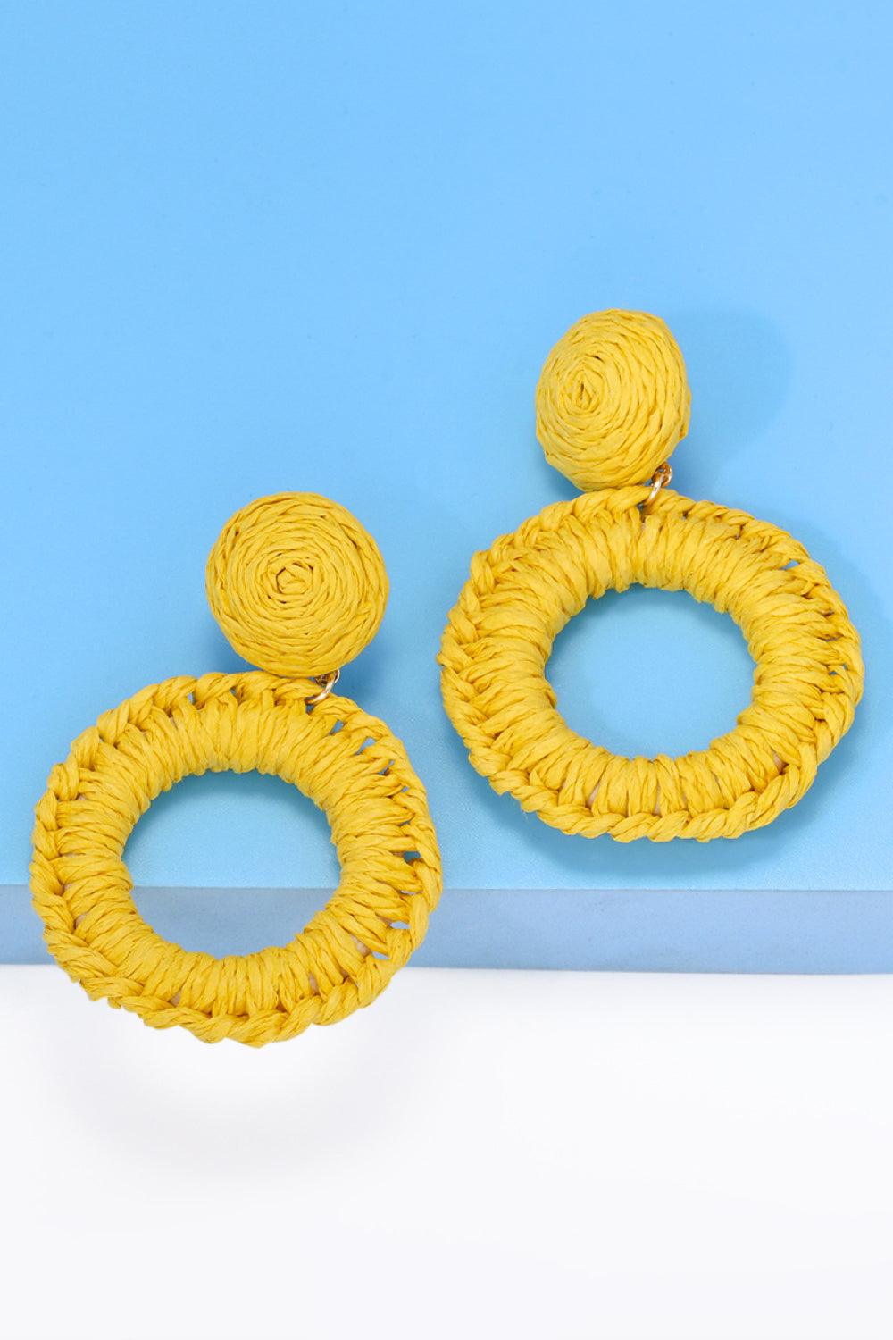 Round Shape Raffia Grass Dangle Earrings - Earring