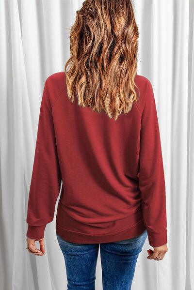 XOXO Heart Round Neck Sweatshirt - Sweatshirt