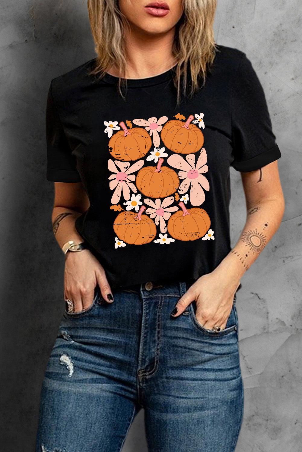 Short Sleeve Pumpkin Graphic Tee - T-Shirt